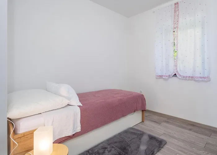 Awesome In Kolavici Apartment *