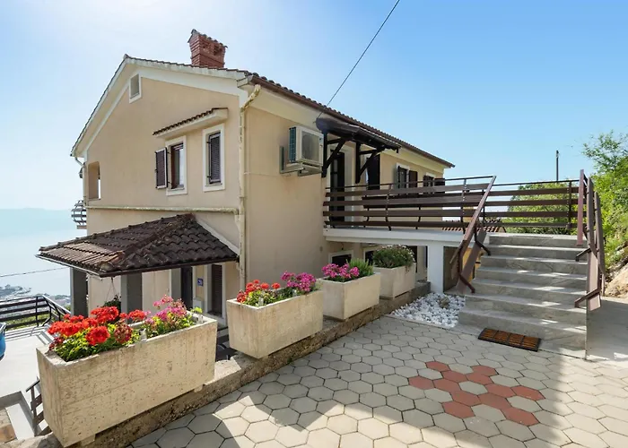 Awesome In Kolavici Apartment Slatina (Primorsko-Goranska)